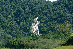 Lata Kinjang waterfall perak03.jpg