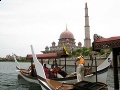 Putrajaya lake boat.jpg